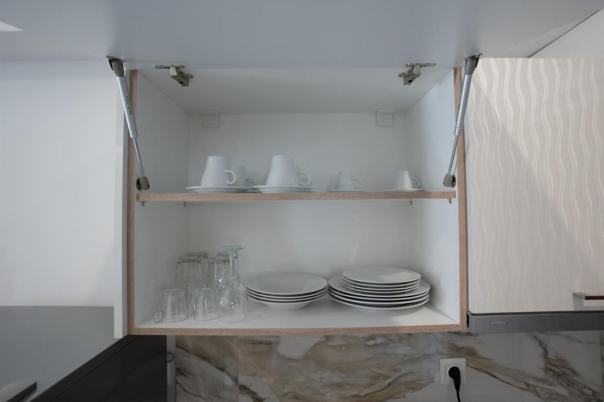 Sunshine Rooms And Suites Vrasná Екстериор снимка